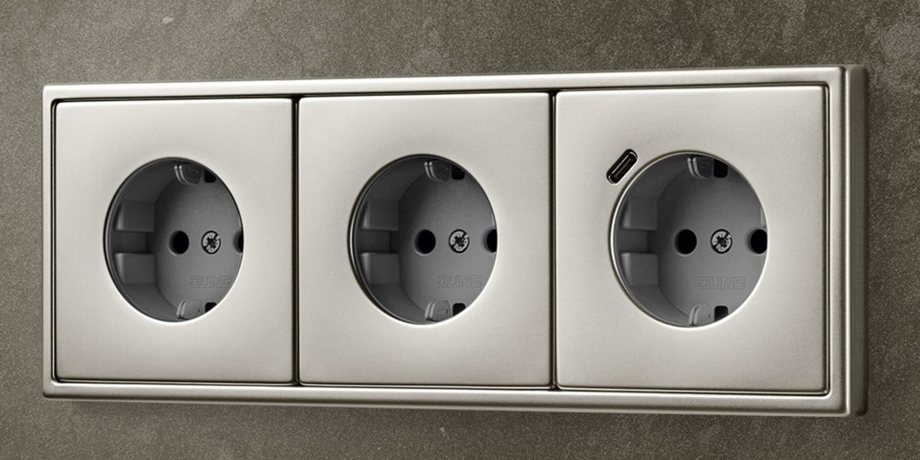 SCHUKO® Steckdosen mit USB bei Elektro-FaL in Mannheim